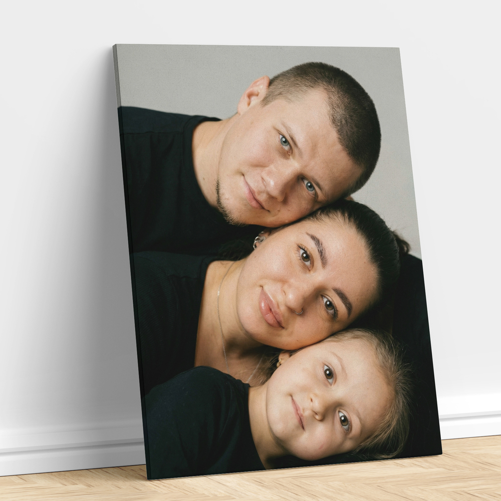 AI Studio — ПОРТРЕТ НА ХОЛСТЕ 2